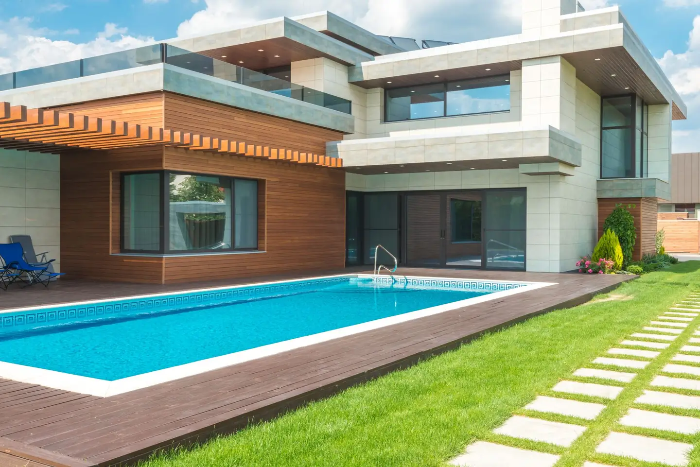 Swimming pool built in Red Hill, NSW